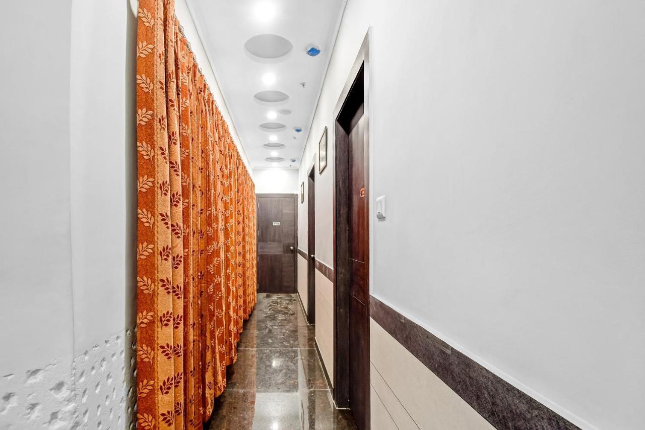 Hotel Margaret, Kalkuta Zewnętrze zdjęcie