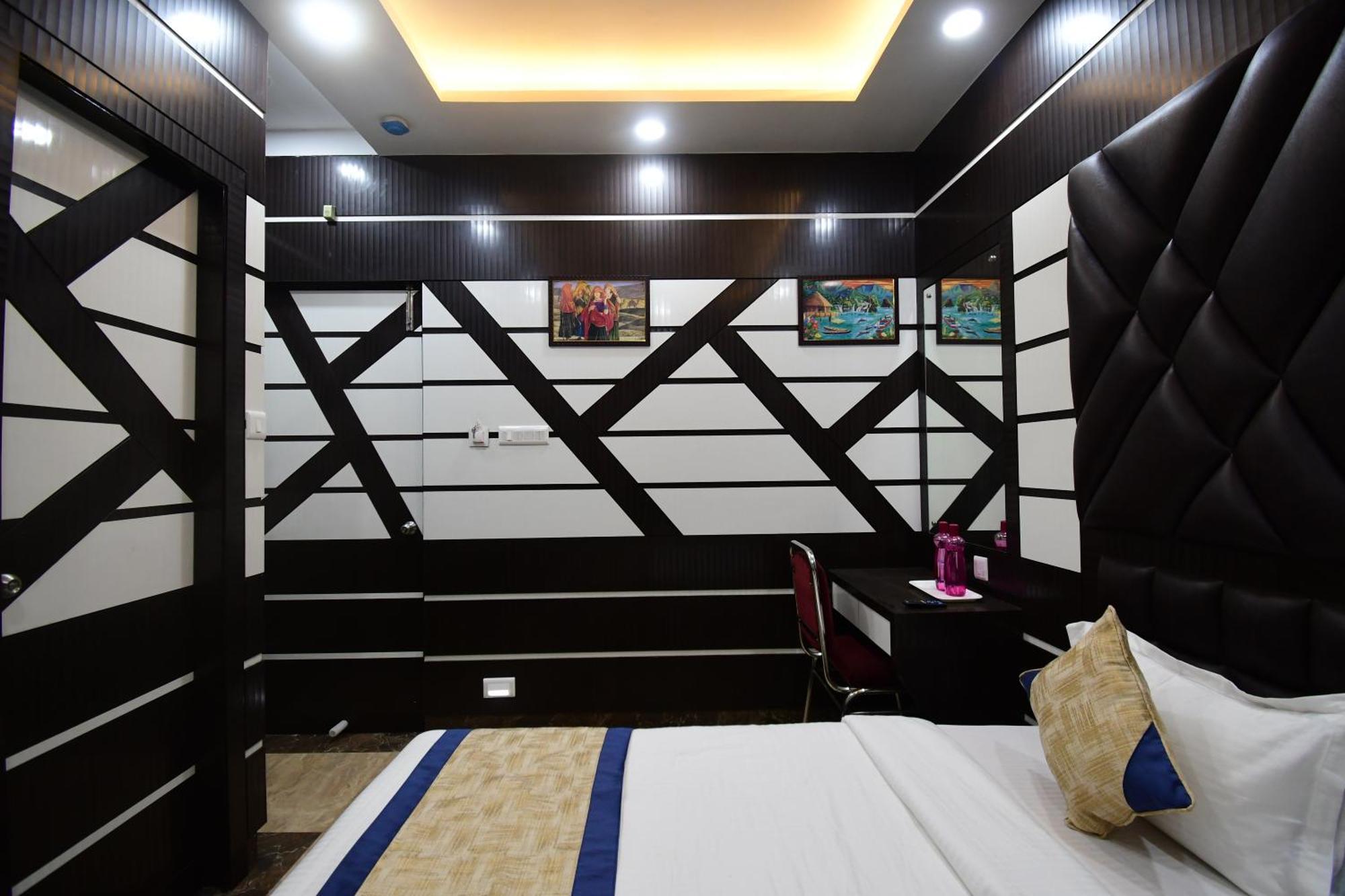 Hotel Margaret, Kalkuta Zewnętrze zdjęcie